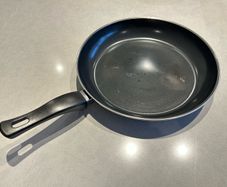 Non-stick Pan