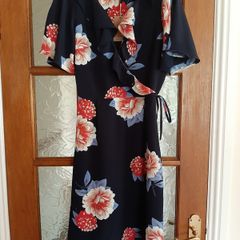 BNWT Midi Dress
