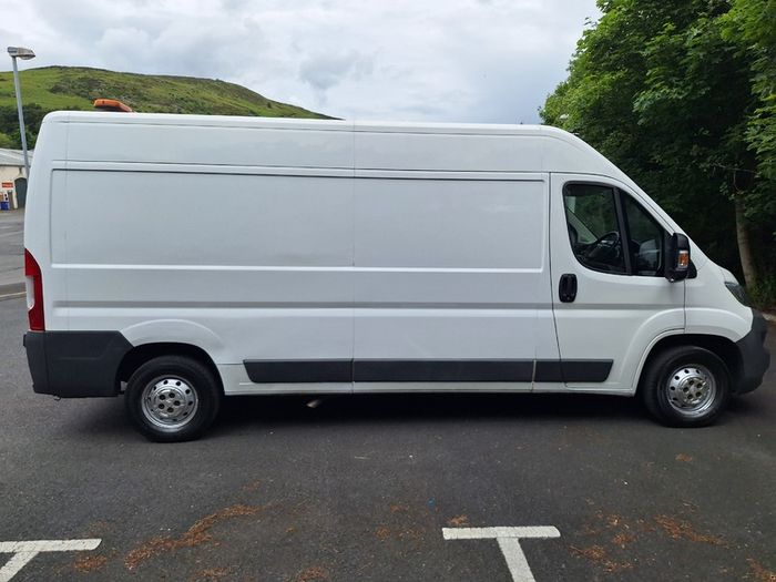 2017 Citroen Relay L3H2 Low Miles. No VAT
