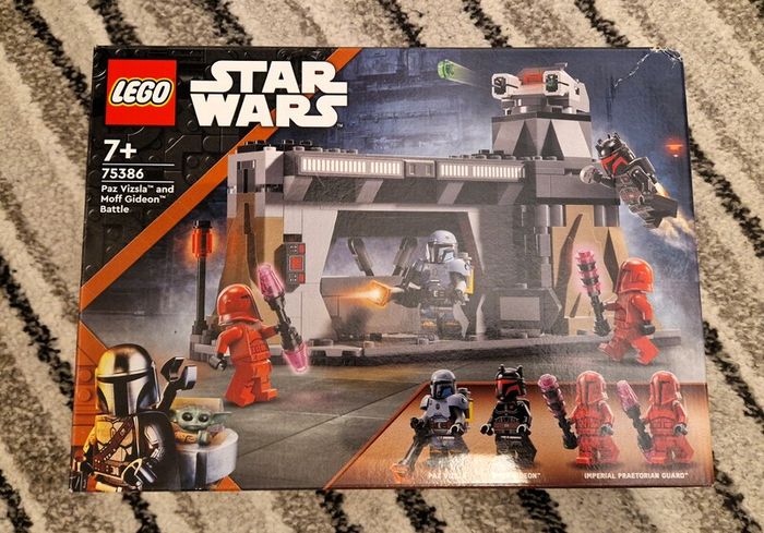 LEGO Star Wars - 75386 - Paz Vizsla and Moff Gideon Battle
