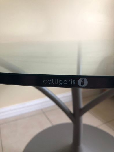 Calligaris dining table