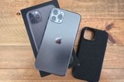 Apple iPhone 11 Pro 64GB Space Grey (Unlocked)
