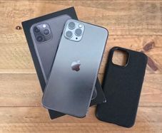 Apple iPhone 11 Pro 64GB Space Grey (Unlocked)