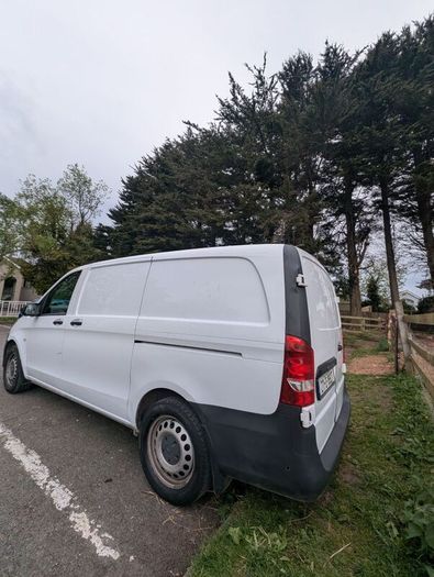 Mercedes Benz E-Vito 111 Ka 6DR