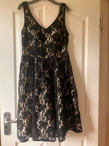 Black and white dress Principles
