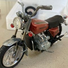 Honda GL 1000 Gold Wing scale 1/15