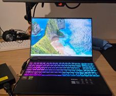 Acer Nitro 16 Ai An16-61 | Rtx 5070 Ti 12gb | Ryzen Ai 7 350 | 16gb Ddr5 | 1tb Ssd | 180hz Qhd+