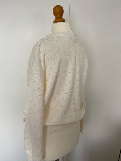New Round Neck Jumper, size 14/16