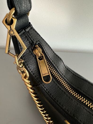 Leather shoulder bag