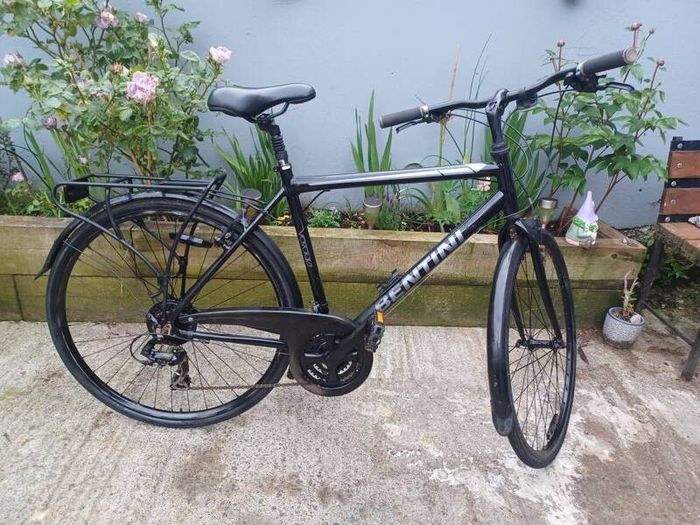 Bentini mens hybrid bike