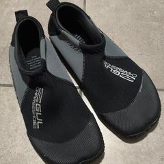 Boys Water Shoes Size 5