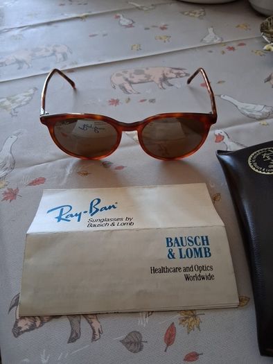 Vintage Ray Ban Style C sunglasses