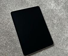 iPad Pro 11 inch 3rd gen WiFi + Cellular