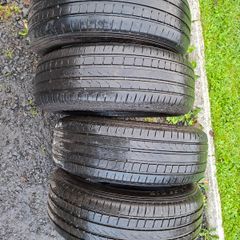 4x 215/65/17 Pirelli