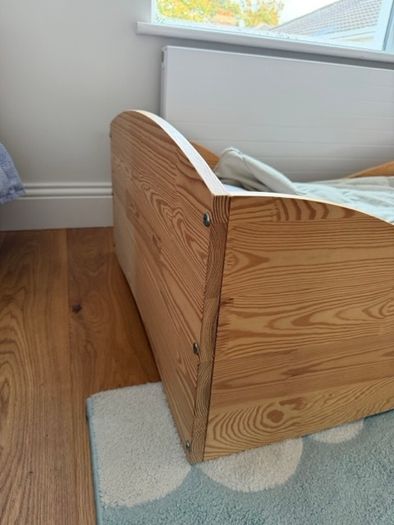 Mon Lit Cabane Solid Wood Junior / Kids Bed