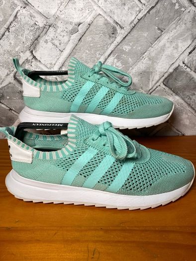 Adidas Flashback Primeknit Ladies Trainers UK6 EU39.5