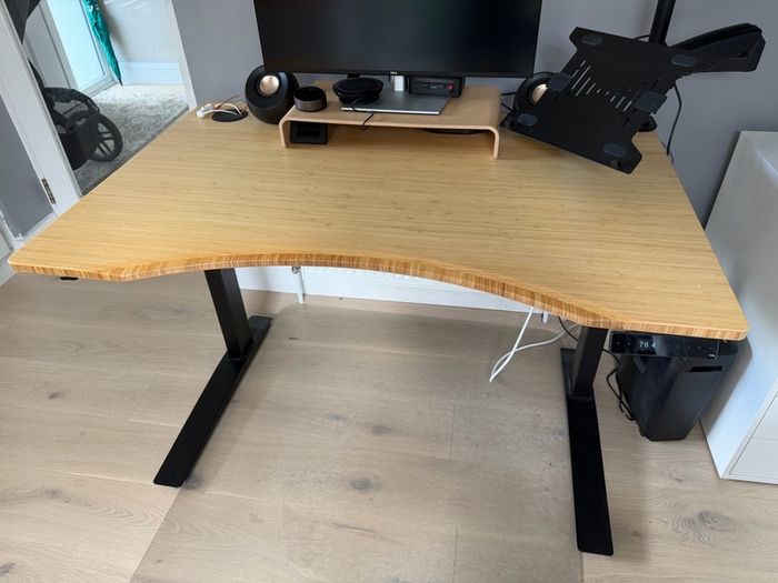 Fully Jarvis Bamboo Standing Desk 120x80