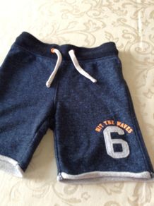 Boys H&M shorts like new age 3/4