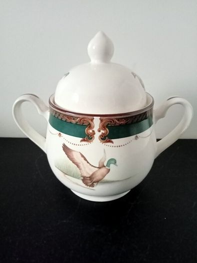 Arklow Keltcraft by Noritake "Wicklow Green"  Sugar Bowl