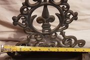 vintage cast iron/metal bird feeder/bath