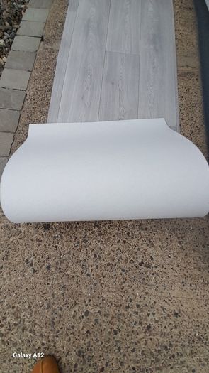 Lino...8' 4" X  26 "   High Quality