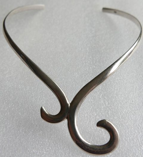Vintage 1980s Sterling Silver 925 Torque Spiral Collar Necklace 37g