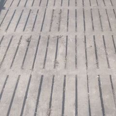 Concrete slats