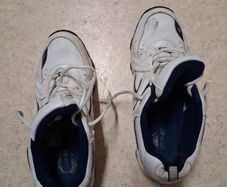 Golf Shoes. Mens Hi Tech Golf Shoes. Size UK 11. Collect In Dublin Or Receive Via Post.