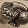 Dyson DC54 vacuum cleaner Image 2