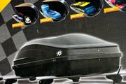 Car roof box