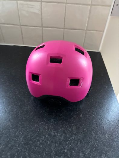 Kids helmet pink