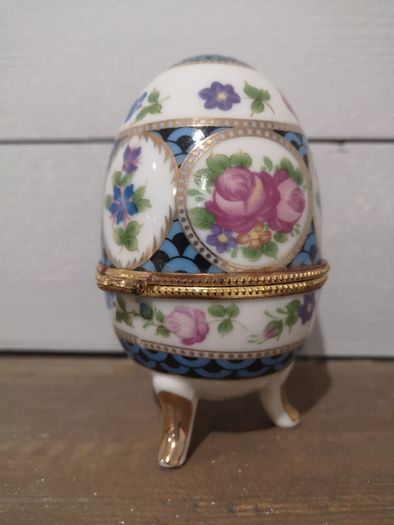 Vintage Porcelain egg