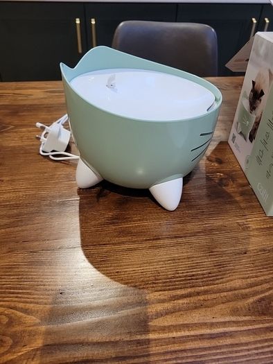 Catit Pixi cat water fountain