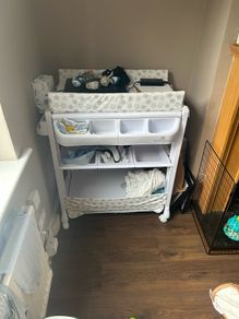Baby changing table & bath