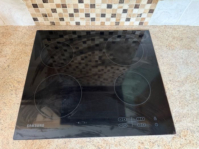 Samsung cooker hob