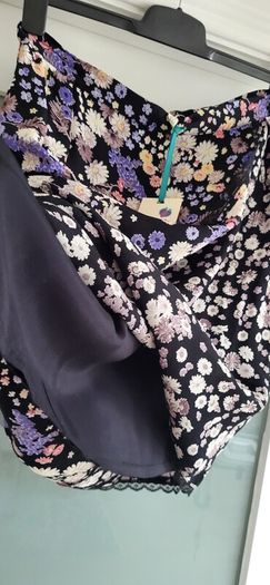 YUMI black floral print layered skirt Sz 12UK - Bnwt Rrp 34.99