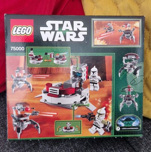 LEGO Star Wars Clone Troopers vs Droidekas (75000) free shipping