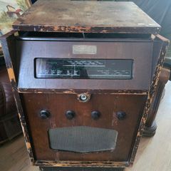 Vintage wooden tumb  Radiogram Radio and Record player Murphy 186/ Garrard R.C 72A