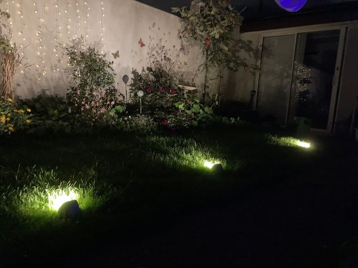 3x low voltage garden lights; 250 lumen, warm white LEDs, 12 metre cable.