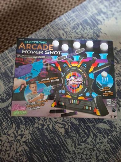 Arcade Hover Shot
