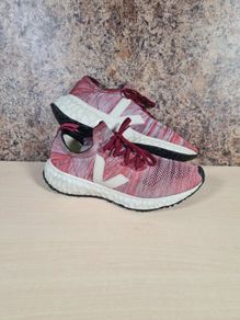 womens VEJA thunderbird v knit mix orange pierre trainers runners Size UK 6 EU 39