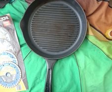 aga, cast iron ribbed skillet