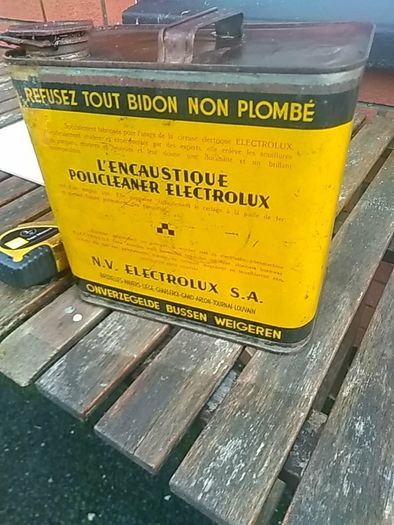 Vintage Tin