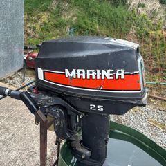Mariner 25 hp 2 Stroke outboard