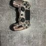 PS4 controller custom but original 50euros (cash only!) Image 4