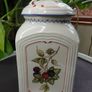 Villeroy & Boch Cookie Jar Cottage Charm Image 2