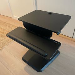 Standing desk station