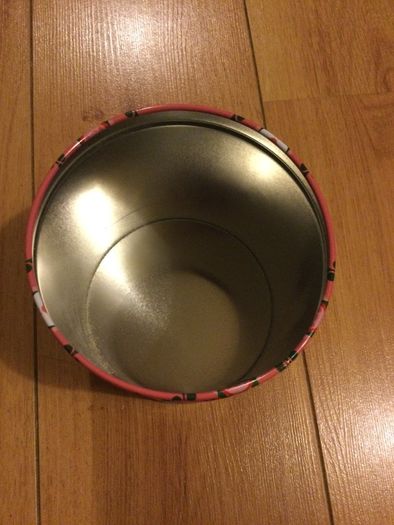 3 Beautiful Metal Tins with Christmas theme