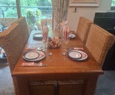Oak Extendable Dining Table & 6 Whicker Chairs