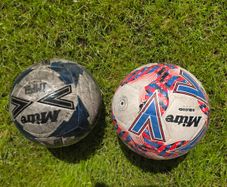 2x Training Footballs
